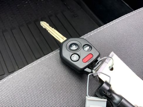 Used 2024 Subaru Impreza 2.0i AWD/4WD image 14