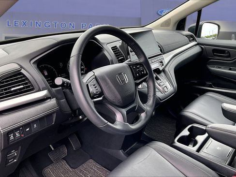 Used 2025 Honda Odyssey EX-L image 17