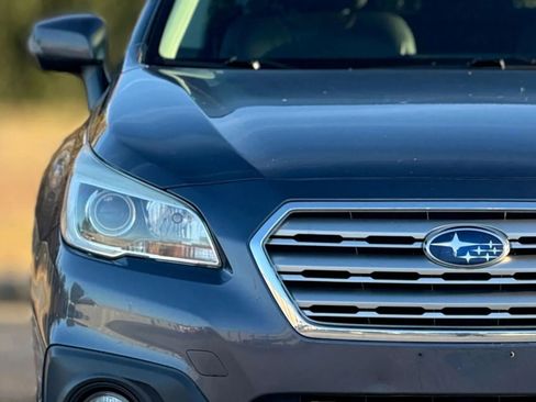 Used 2015 Subaru Outback 2.5i Limited image 11