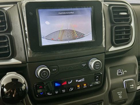 New 2026 RAM ProMaster 3500 w/ Quick Order Package 22G SLT image 15