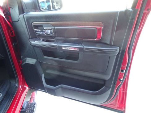 Used 2019 RAM 1500 Laramie w/ Convenience Group RWD image 30