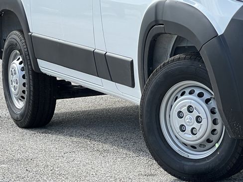 New 2026 RAM ProMaster 1500 w/ Safety Group FWD image 9