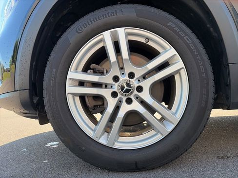 Used 2023 Mercedes-Benz GLB 250 4MATIC image 21