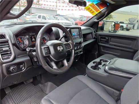 Used 2021 RAM 3500 Tradesman image 4