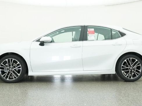 New 2026 Toyota Camry XLE FWD image 19
