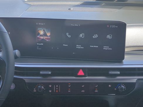 New 2026 Kia Sorento LX FWD image 21