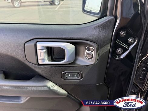 Used 2021 Jeep Wrangler Unlimited Rubicon 4xe w/ Cold Weather Group image 10