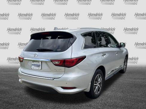 Used 2017 INFINITI QX60 Luxe w/ Premium Plus Package AWD/4WD image 10