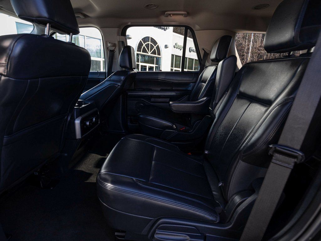 Used 2024 Ford Expedition XLT AWD/4WD image 21