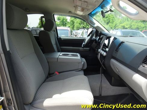 Used 2011 Toyota Tundra 4x4 Double Cab w/ Tow Pkg image 15