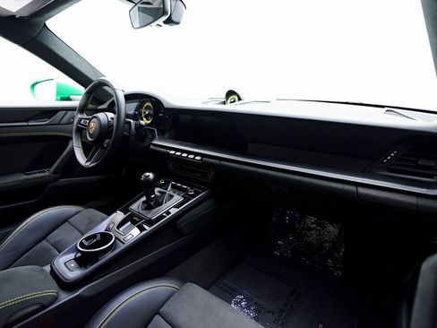 Used 2022 Porsche 911 GT3 image 45