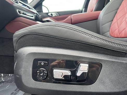 Used 2024 BMW X6 M60i AWD/4WD image 14