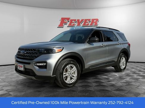 Certified 2023 Ford Explorer XLT w/ Equipment Group 202A AWD/4WD image 1