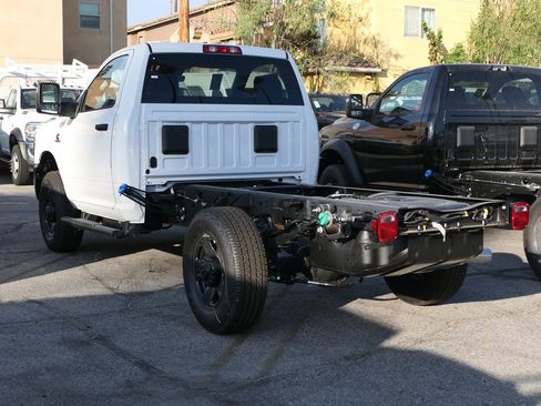 New 2026 RAM 3500 Tradesman image 4