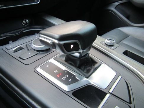 Used 2019 Audi A4 2.0T Premium w/ Convenience Package image 51