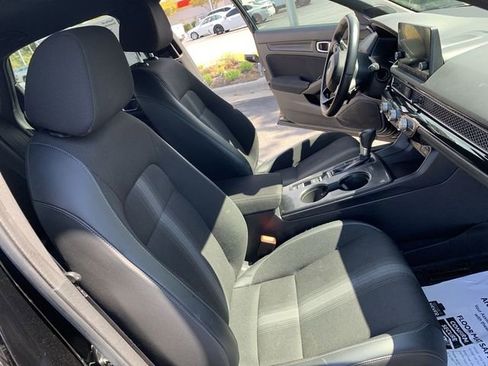 Used 2023 Honda Civic Sport image 14
