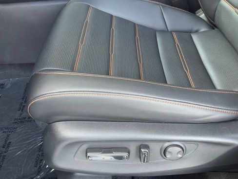 Used 2025 Honda CR-V Sport Touring image 15