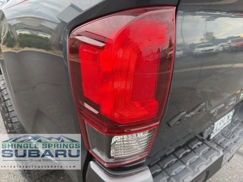 Used 2022 Toyota Tacoma SR image 28