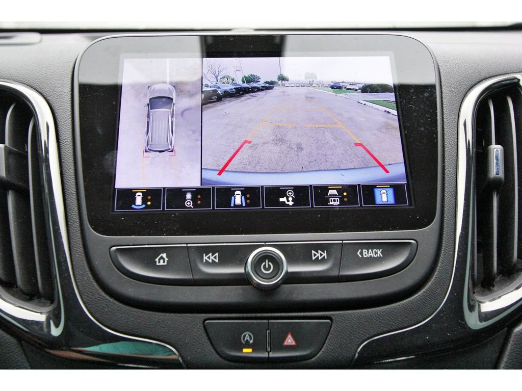 Used 2023 Chevrolet Equinox RS w/ RS Leather Package FWD image 23