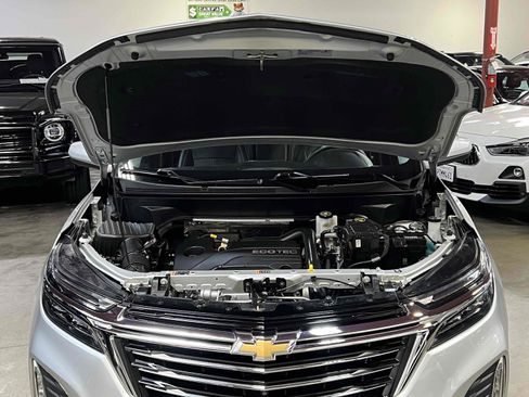 Used 2022 Chevrolet Equinox Premier image 23