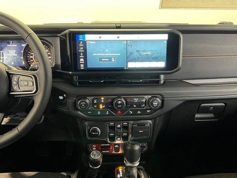 New 2026 Jeep Gladiator Mojave w/ Safety Group image 14