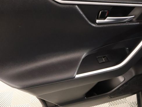 Used 2020 Toyota RAV4 XSE image 17