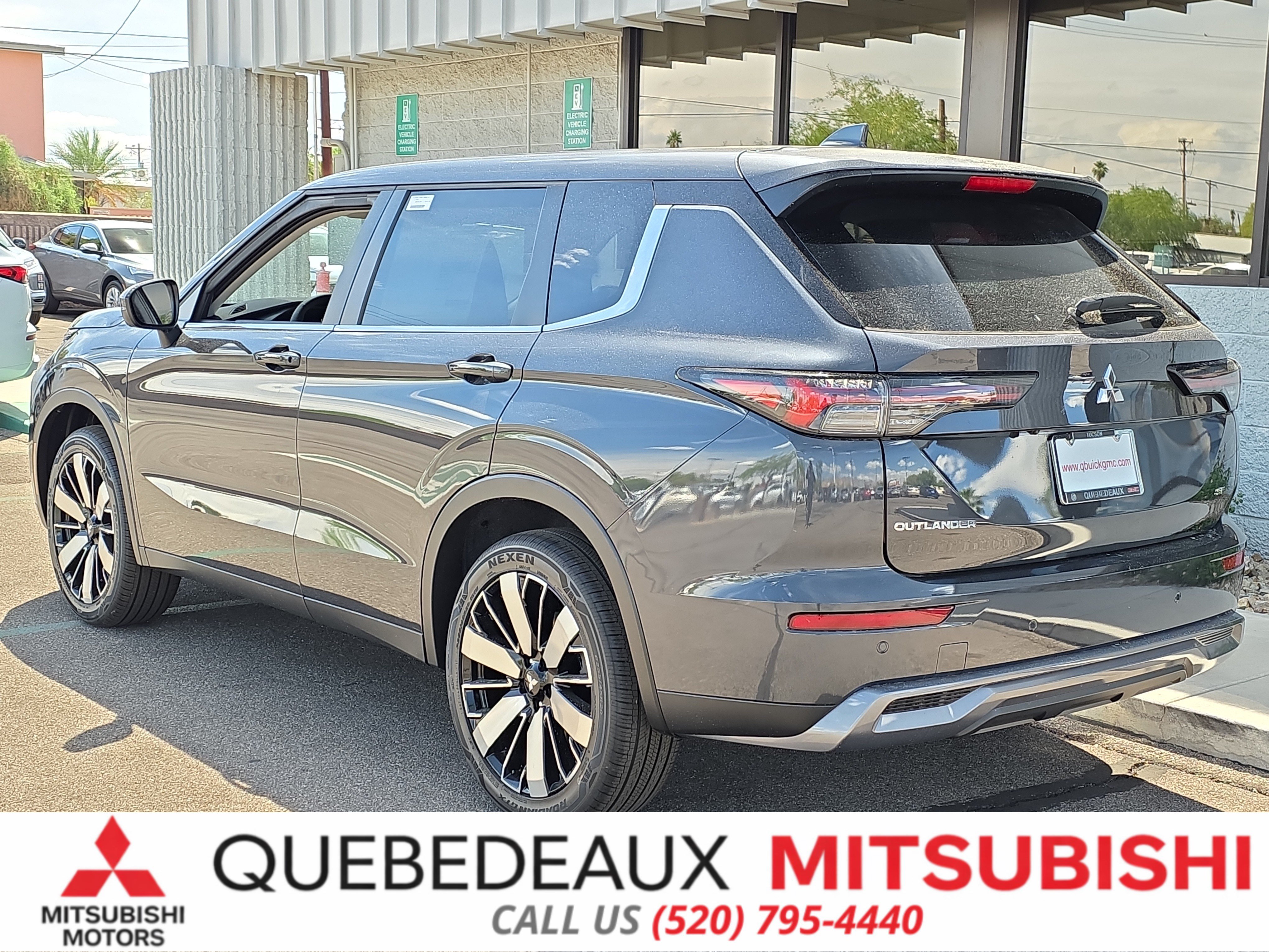 New 2026 Mitsubishi Outlander SE AWD/4WD image 5