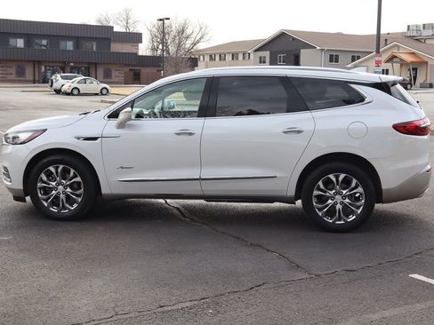 Used 2019 Buick Enclave Avenir w/ Avenir Technology Package image 9