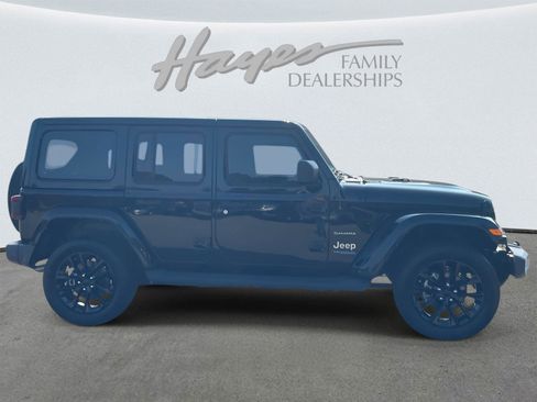 Used 2021 Jeep Wrangler Unlimited Sahara w/ Cold Weather Group image 23