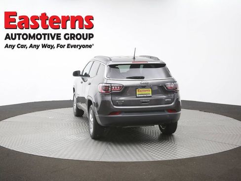 Used 2024 Jeep Compass Latitude AWD/4WD image 61