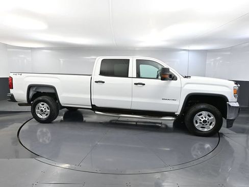 Used 2015 GMC Sierra 2500 4x4 Crew Cab image 3