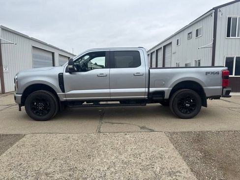 Used 2024 Ford F250 Lariat w/ Black Appearance Package AWD/4WD image 7