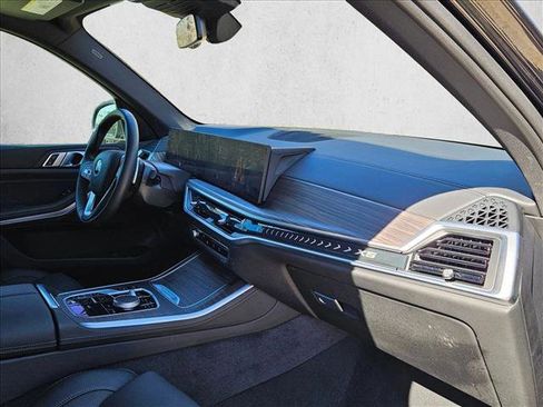 Used 2024 BMW X5 xDrive40i image 17