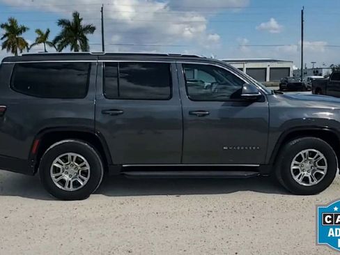 Used 2022 Jeep Wagoneer Series I w/ Convenience Group I image 8