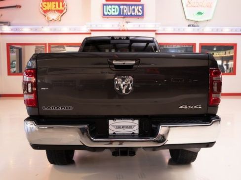 Used 2019 RAM 3500 Laramie image 8
