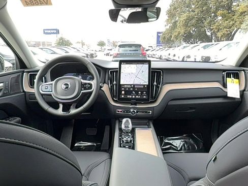 New 2026 Volvo XC60 B5 Plus w/ Climate Package image 18
