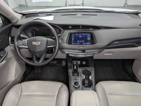 Certified 2023 Cadillac XT4 Premium Luxury image 18