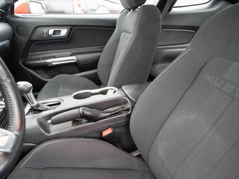 Used 2020 Ford Mustang GT w/ Equipment Group 301A image 10