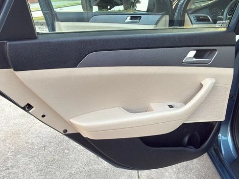 Used 2016 Hyundai Sonata SE FWD image 10