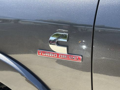 Used 2019 RAM 2500 Laramie AWD/4WD image 9