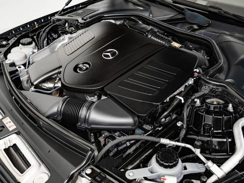 Used 2022 Mercedes-Benz C 300 4MATIC Sedan image 46