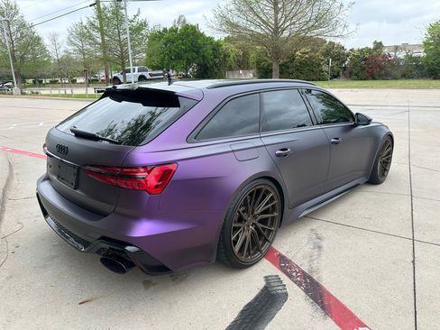 Used 2023 Audi RS 6 w/ Black Optic Package image 4