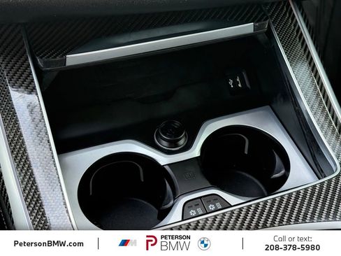 Used 2024 BMW X7 M60i w/ Executive Package image 31