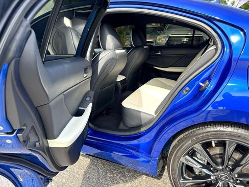 Used 2021 Lexus IS 350 F Sport image 23