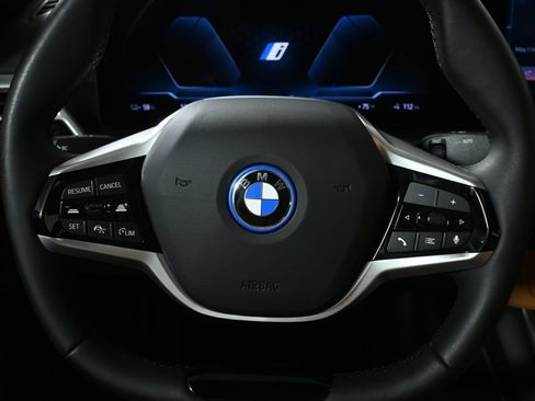 Certified 2025 BMW i4 xDrive40i w/ Premium Package AWD/4WD image 19