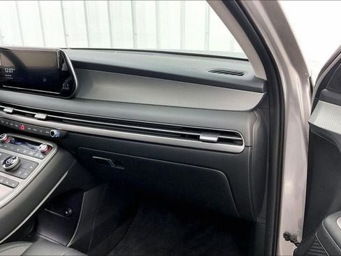 Certified 2025 Hyundai Palisade SEL FWD image 18