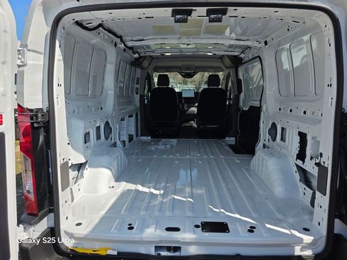 New 2026 Ford Transit 150 Low Roof RWD image 24