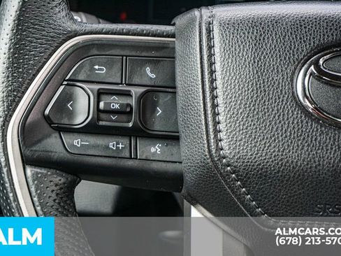 Used 2025 Toyota Sequoia SR5 AWD/4WD image 31