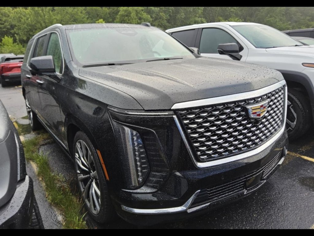 Used 2025 Cadillac Escalade ESV Premium Luxury w/ Touring Package AWD/4WD image 5