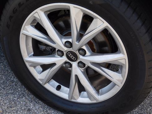 Used 2023 Audi Q3 2.0T Premium image 9